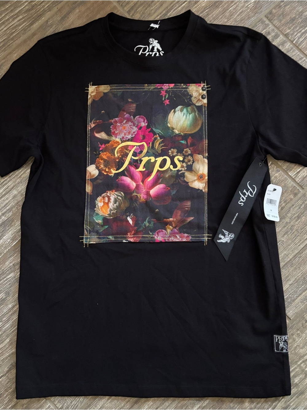 PRPS Black Floral Chest Logo Tee with Gold Script M nwt
